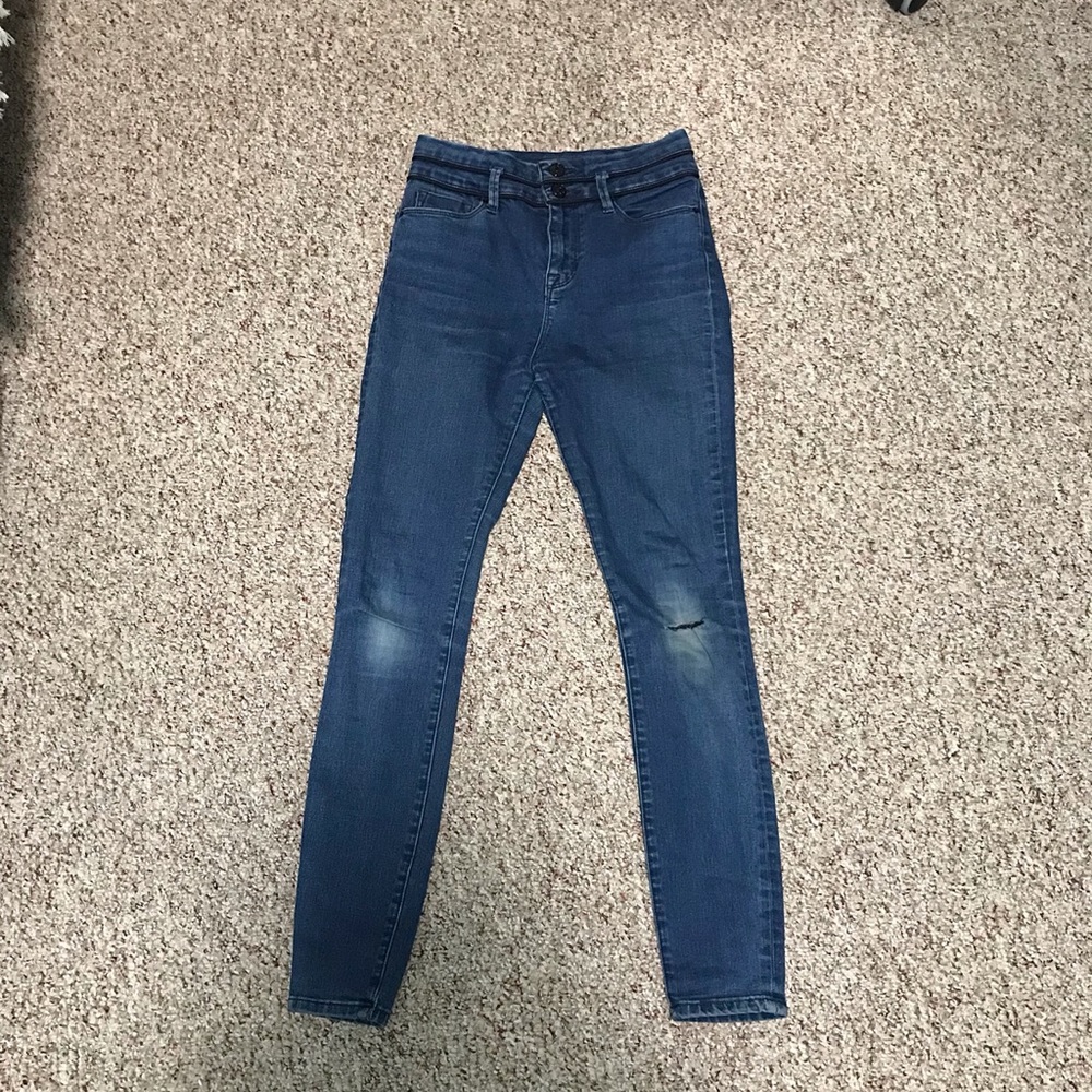 BDG Super High Rise Twig Skinny Jeans 26